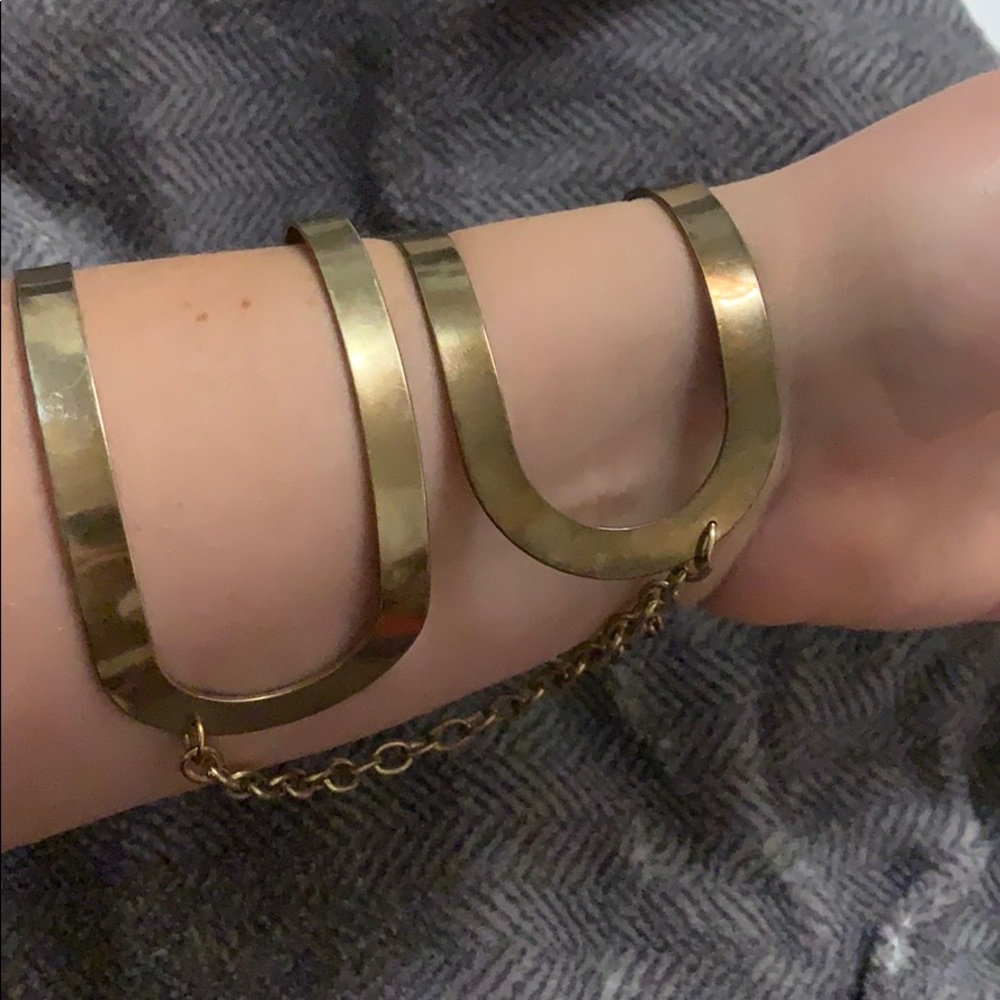 Princess Leia Golden chained cuffs